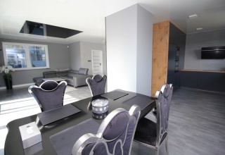 4 Rooms Rooms,1 BathroomBathrooms,Domy,Sprzedaż,1447