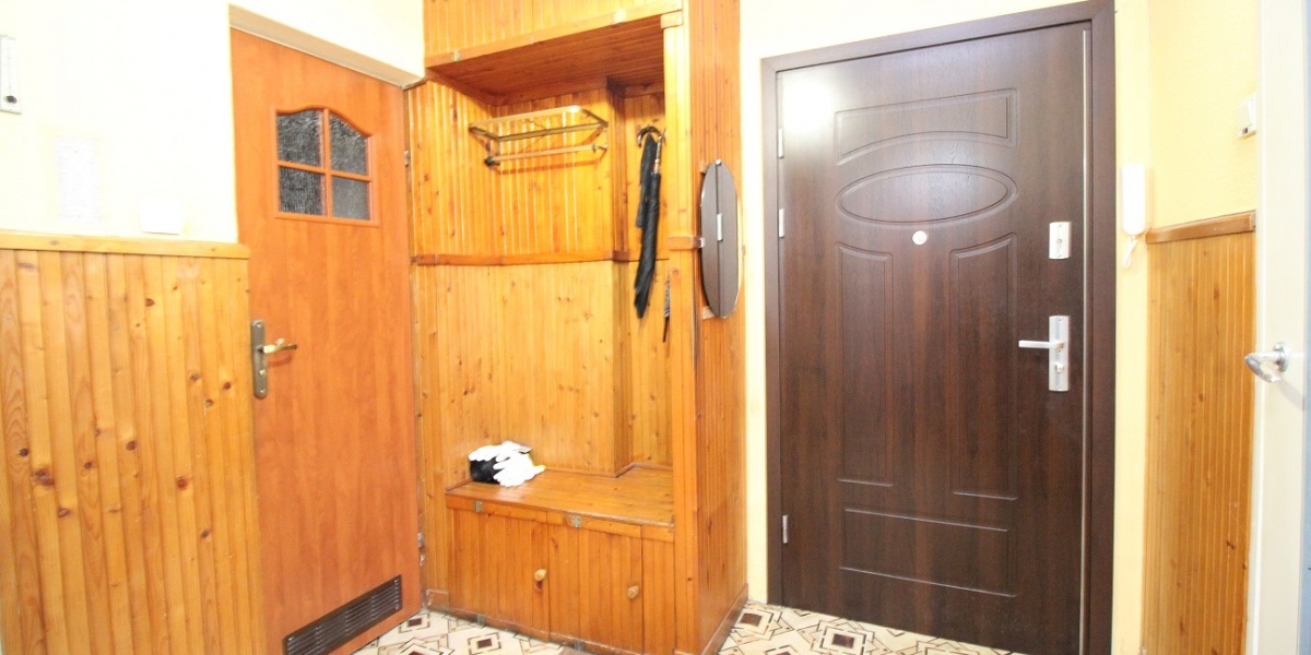 3 Rooms Rooms,1 BathroomBathrooms,Mieszkania,Sprzedaż,1817