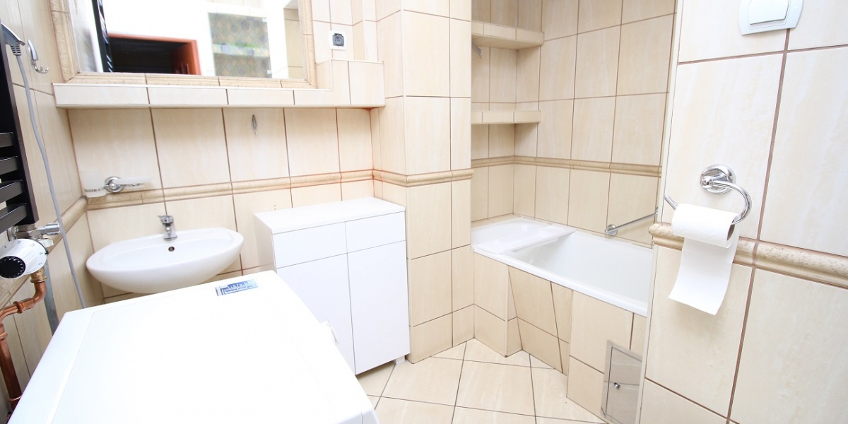 3 Rooms Rooms,1 BathroomBathrooms,Mieszkania,Sprzedaż,1817
