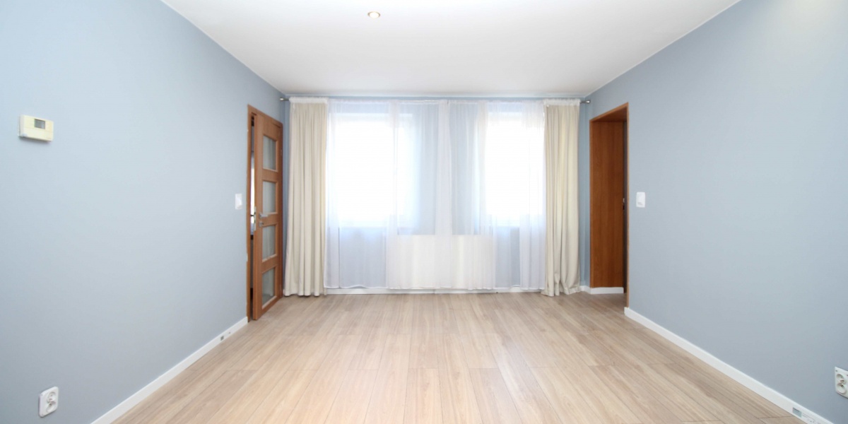 Wałbrzych, Biały Kamień, 3 Rooms Rooms,1 BathroomBathrooms,Mieszkania,Sprzedaż,1820