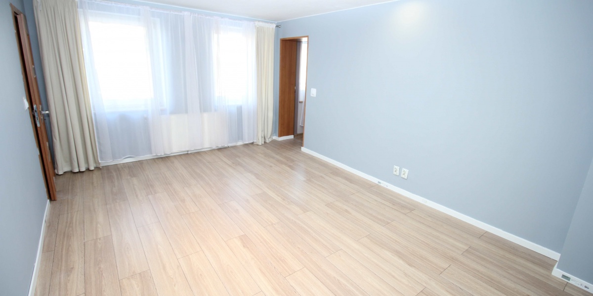 Wałbrzych, Biały Kamień, 3 Rooms Rooms,1 BathroomBathrooms,Mieszkania,Sprzedaż,1820