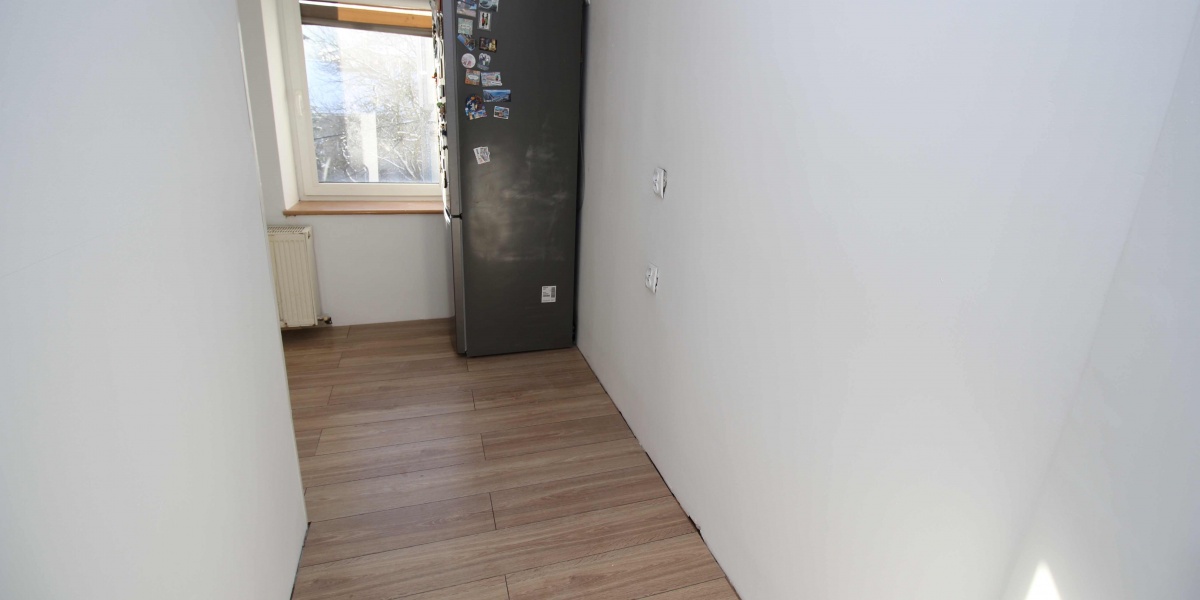 Wałbrzych, Biały Kamień, 3 Rooms Rooms,1 BathroomBathrooms,Mieszkania,Sprzedaż,1820