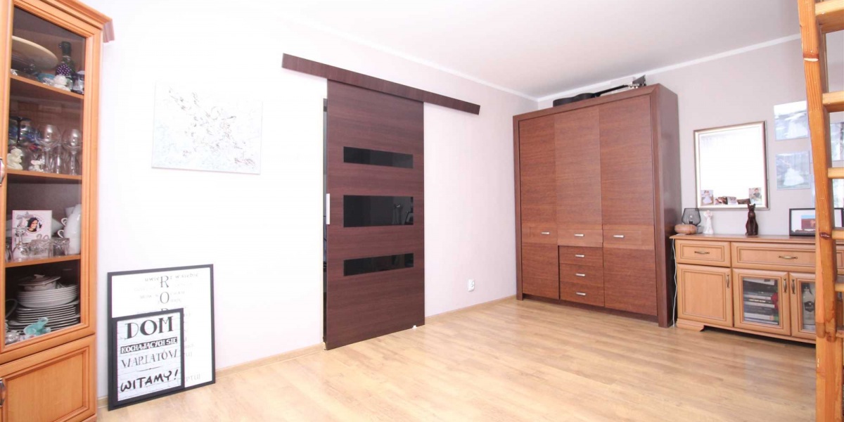 Wałbrzych, Biały Kamień, 3 Rooms Rooms,1 BathroomBathrooms,Mieszkania,Sprzedaż,1820