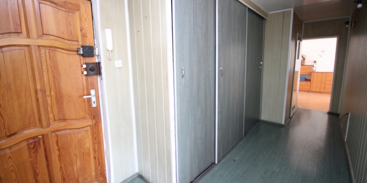 2 Rooms Rooms,1 BathroomBathrooms,Mieszkania,Sprzedaż,1825