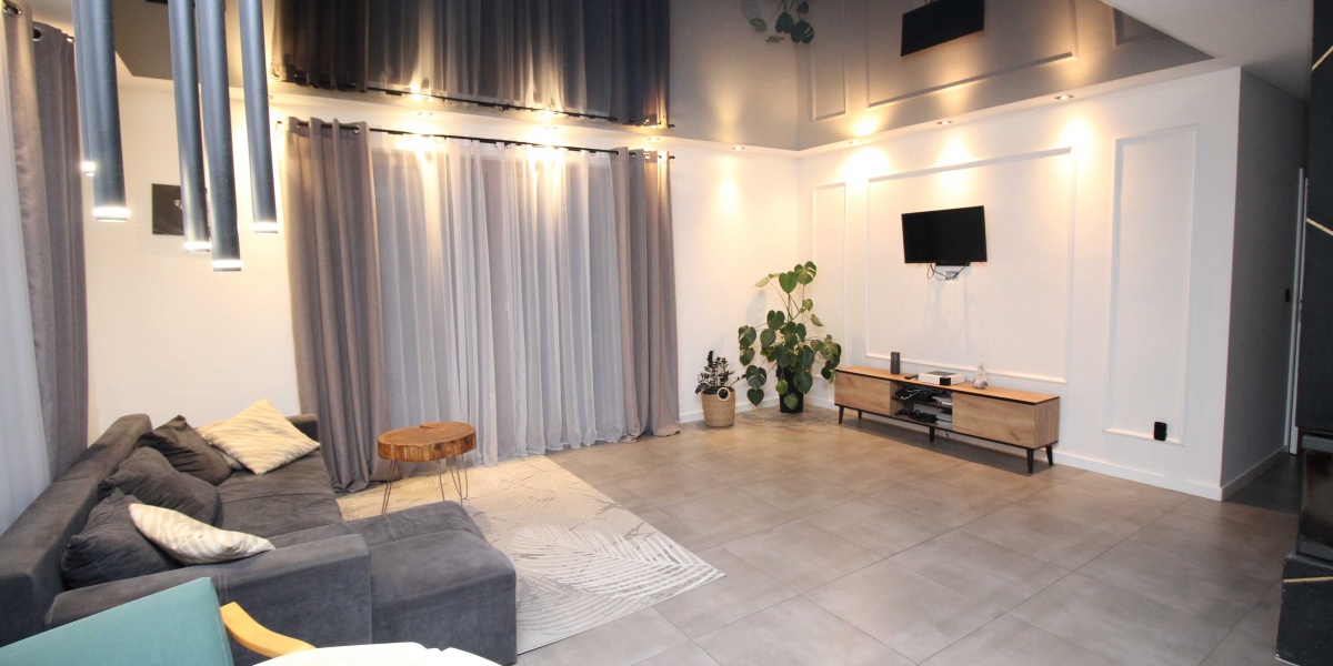 Jedlina Zdrój, Jedlina Zdrój, 3 Rooms Rooms,1 BathroomBathrooms,Domy,Sprzedaż,1826