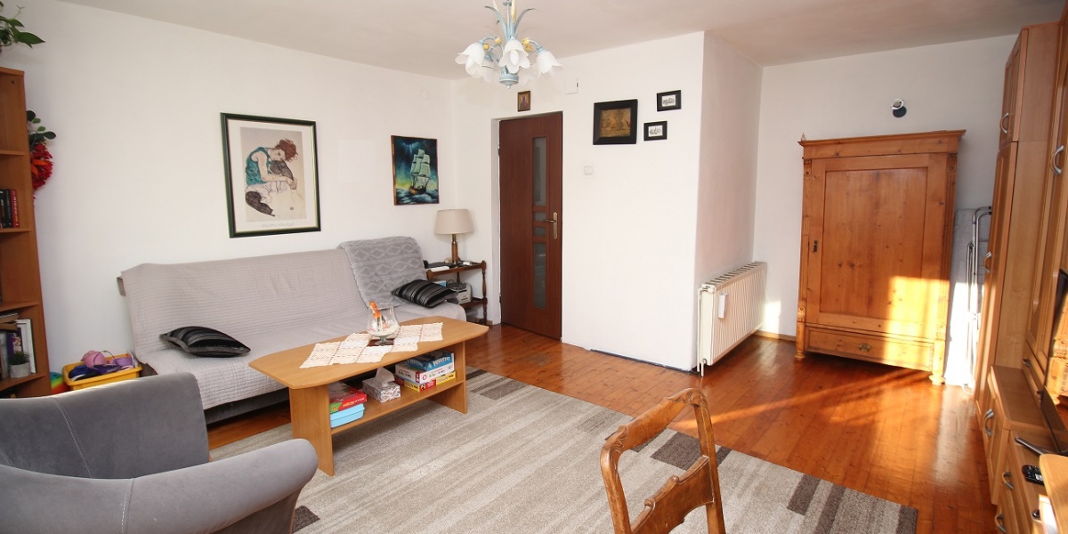 4 Rooms Rooms,1 BathroomBathrooms,Mieszkania,Sprzedaż,1828