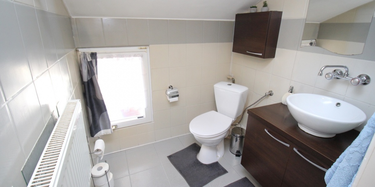 4 Rooms Rooms,1 BathroomBathrooms,Mieszkania,Sprzedaż,1828