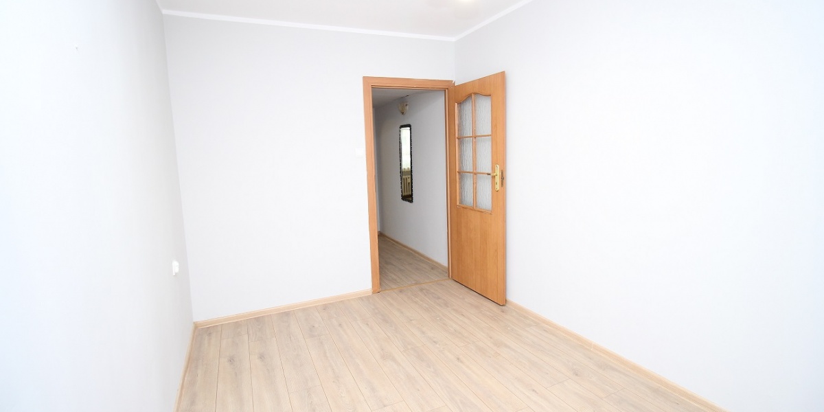 3 Rooms Rooms,1 BathroomBathrooms,Mieszkania,Wynajem,1830