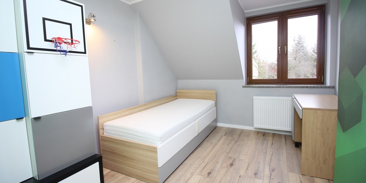 6 Rooms Rooms,3 BathroomsBathrooms,Domy,Sprzedaż,1843