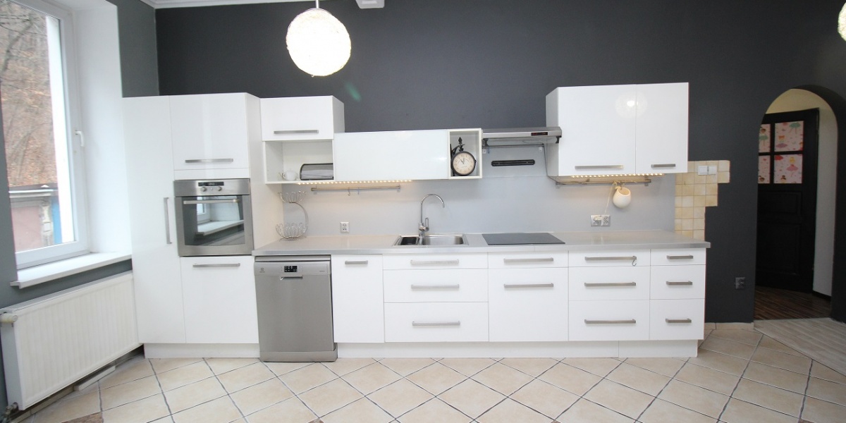 4 Rooms Rooms,1 BathroomBathrooms,Mieszkania,Sprzedaż,1844