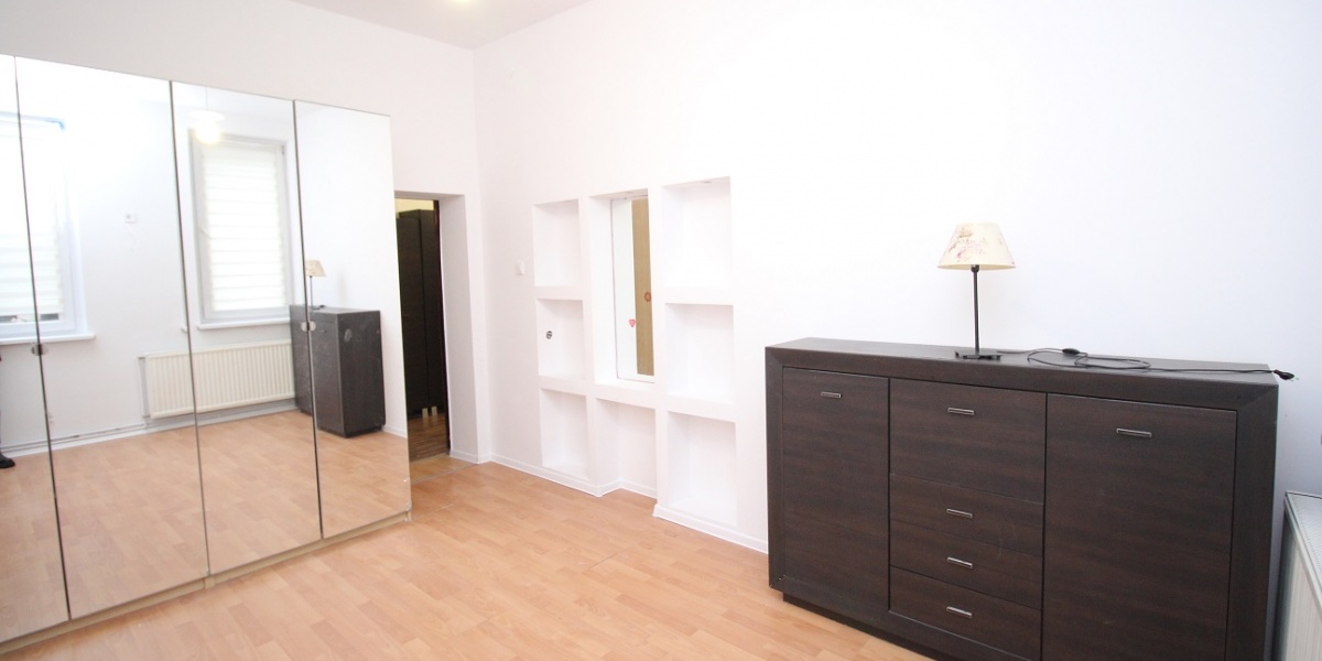 4 Rooms Rooms,1 BathroomBathrooms,Mieszkania,Sprzedaż,1844