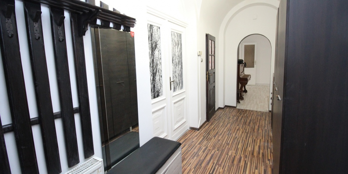 4 Rooms Rooms,1 BathroomBathrooms,Mieszkania,Sprzedaż,1844