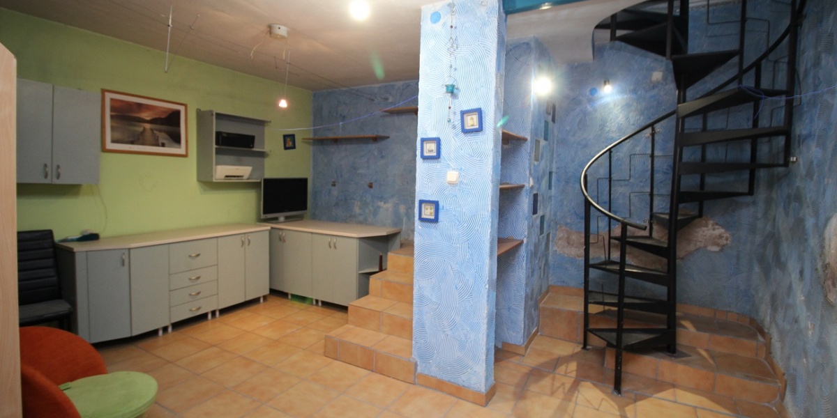 4 Rooms Rooms,1 BathroomBathrooms,Mieszkania,Sprzedaż,1844