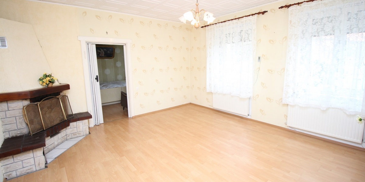 3 Rooms Rooms,1 BathroomBathrooms,Mieszkania,Sprzedaż,1849