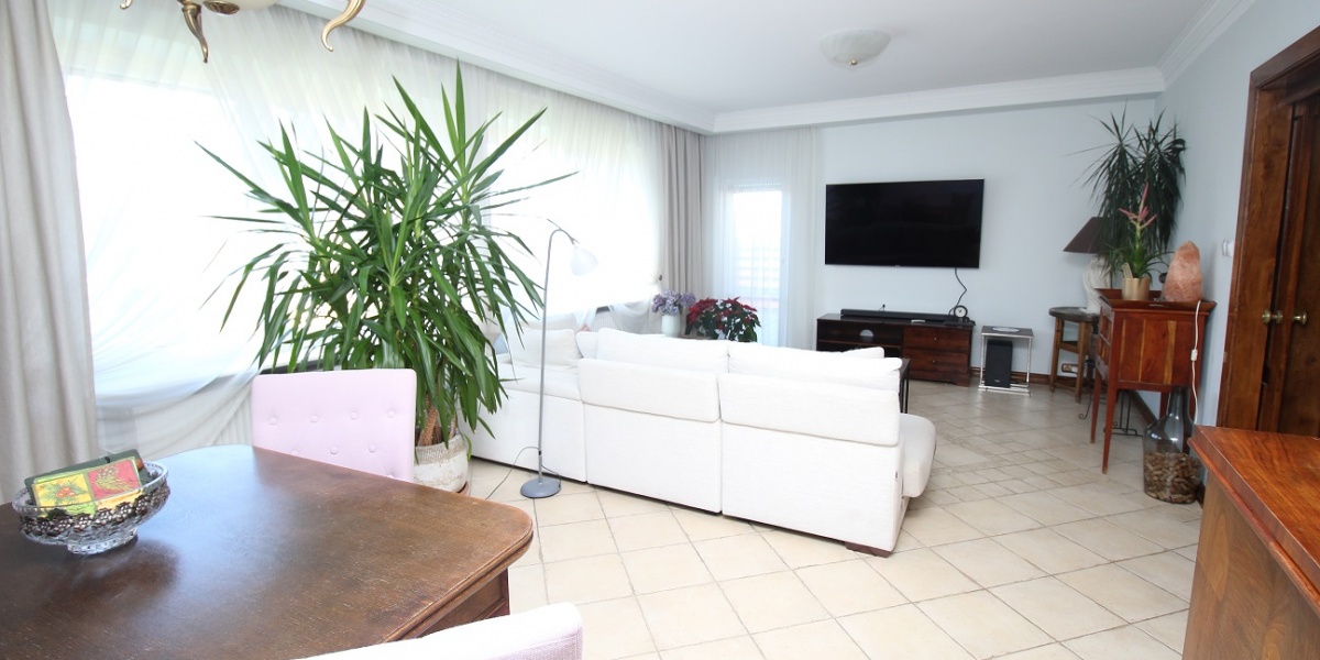 5 Rooms Rooms,2 BathroomsBathrooms,Domy,Sprzedaż,1857