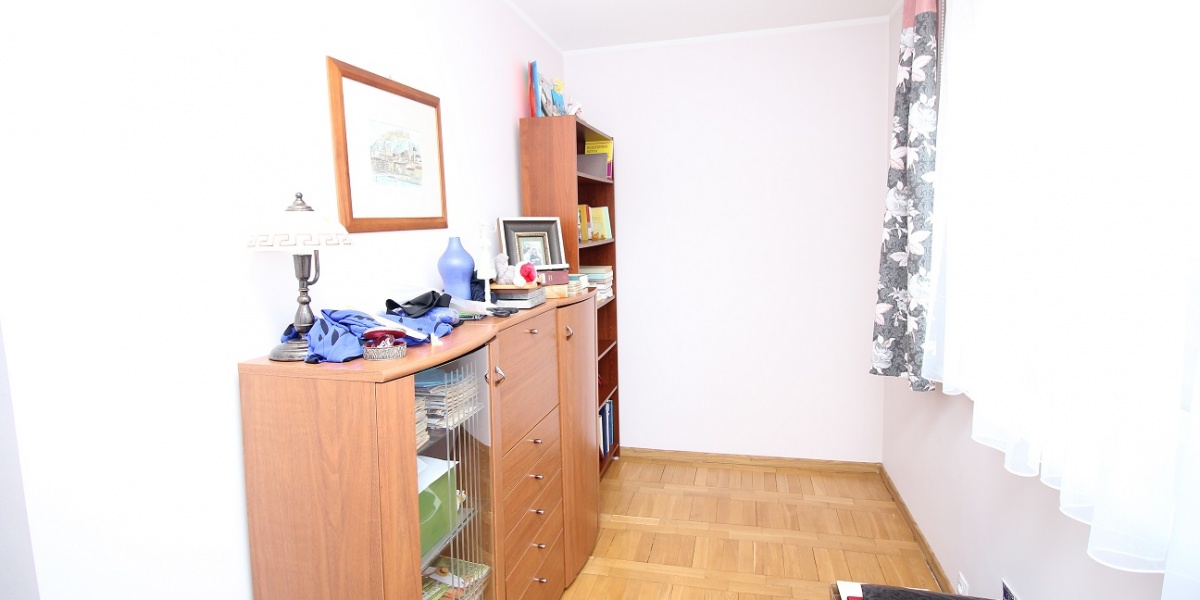 5 Rooms Rooms,2 BathroomsBathrooms,Domy,Sprzedaż,1857