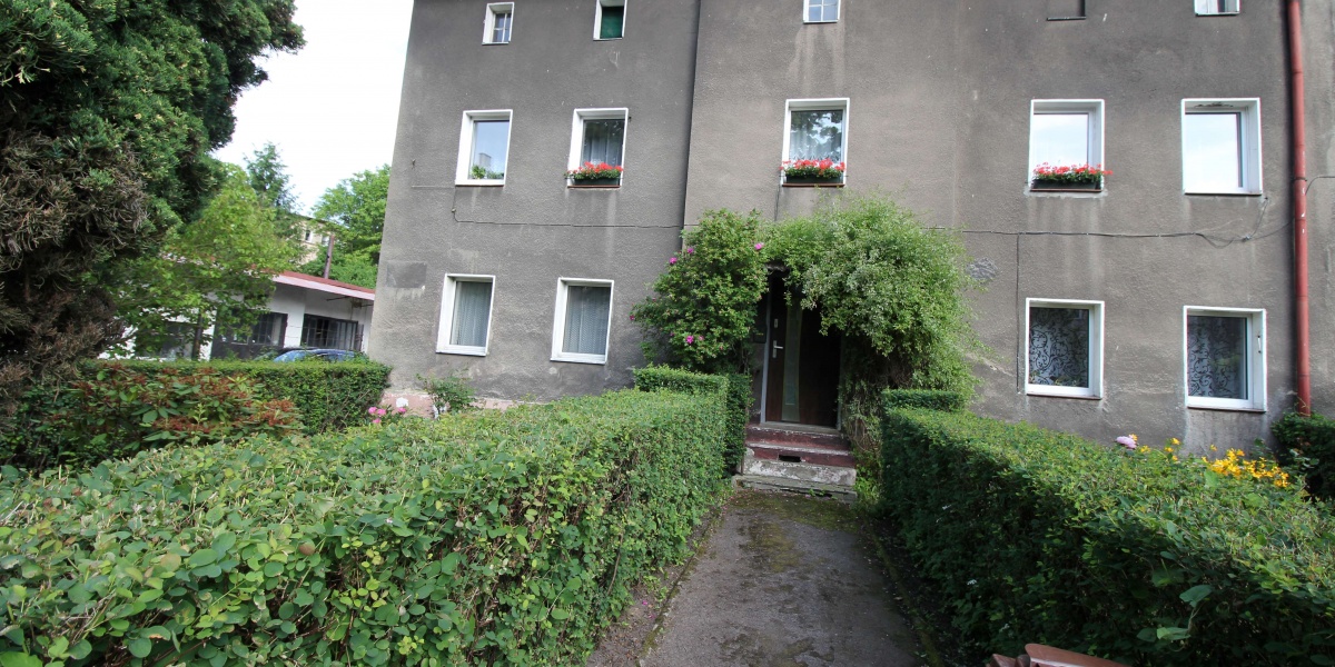Wałbrzych, Podgórze, 8 Rooms Rooms,2 BathroomsBathrooms,Domy,Sprzedaż,Szkolna,1866