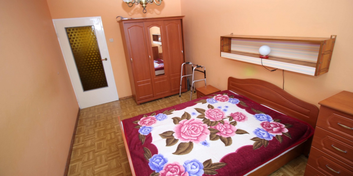 Podzamcze, 3 Rooms Rooms,1 BathroomBathrooms,Mieszkania,Sprzedaż,Basztowa,1892